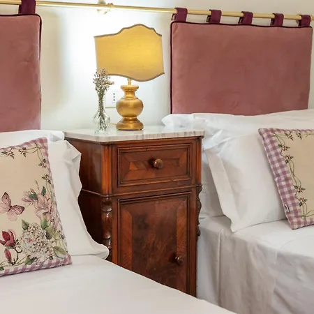 Bed & Breakfast Castellinaria Lari