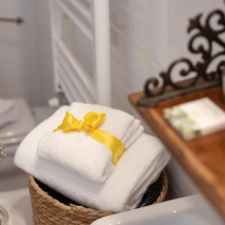 Bed & Breakfast Castellinaria 3*